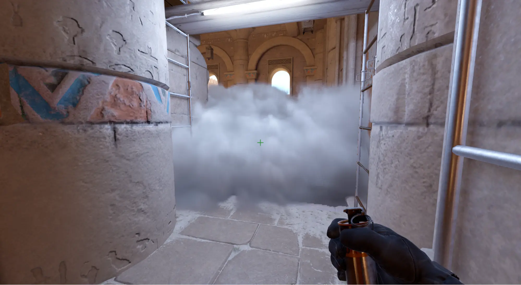 Смок на хелпу с лестницы